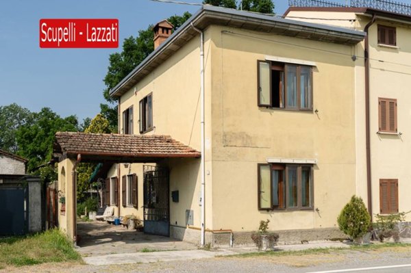casa indipendente in vendita a Casei Gerola in zona Gerola