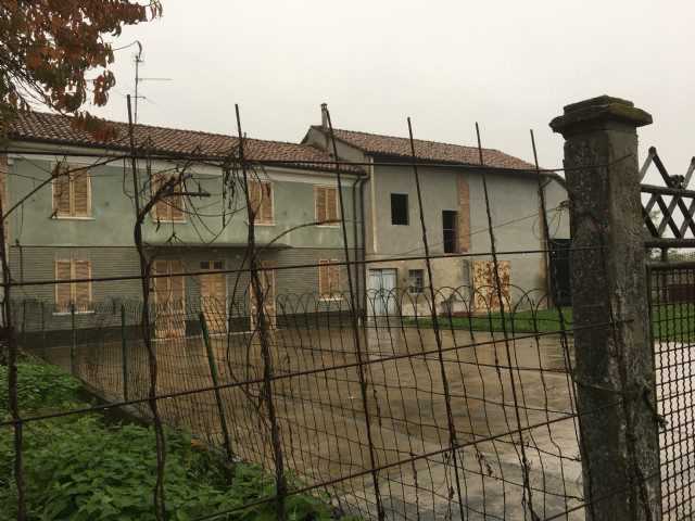casa indipendente in vendita a Casei Gerola