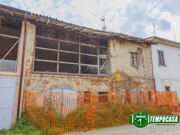 casa indipendente in vendita a Casorate Primo