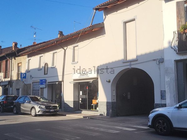 pentavano in vendita a Casorate Primo