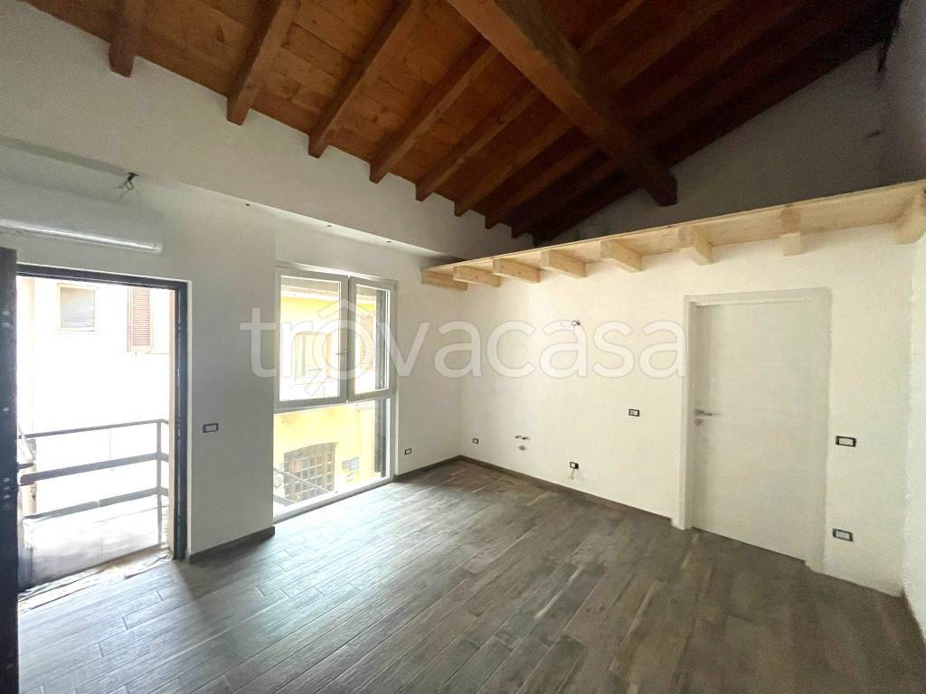 appartamento in vendita a Casorate Primo