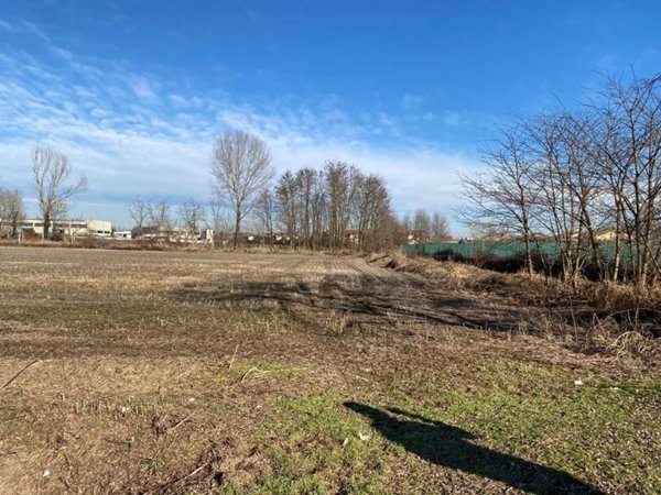 terreno agricolo in vendita a Casorate Primo