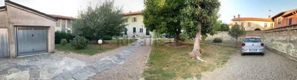 appartamento in vendita a Casorate Primo