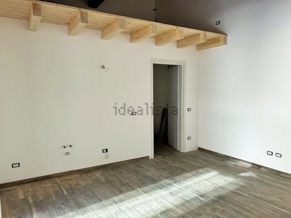 appartamento in vendita a Casorate Primo