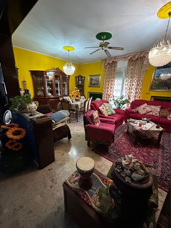 casa indipendente in vendita a Casorate Primo