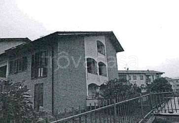 appartamento in vendita a Casorate Primo