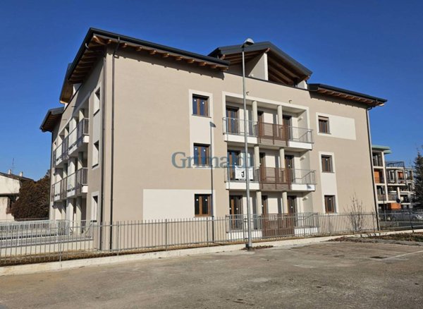 appartamento in vendita a Casorate Primo