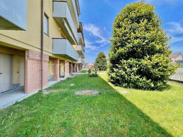 appartamento in vendita a Casorate Primo