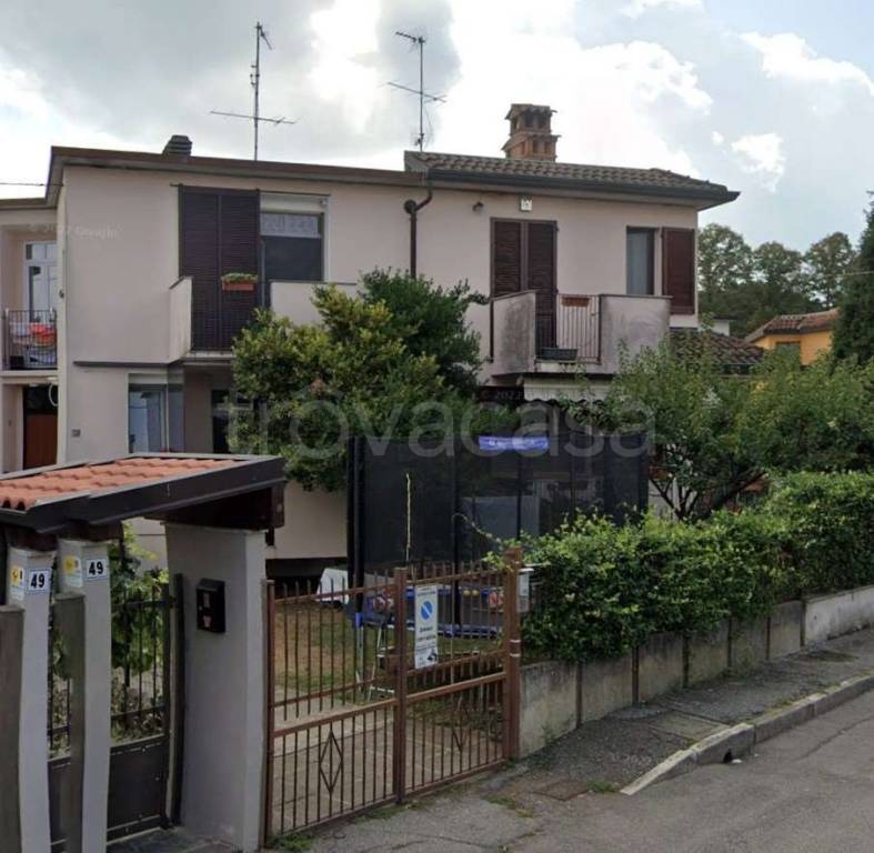 casa indipendente in vendita a Casorate Primo