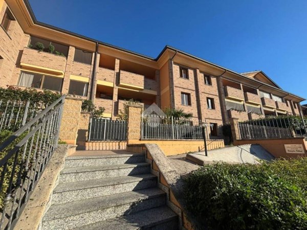 appartamento in vendita a Casorate Primo