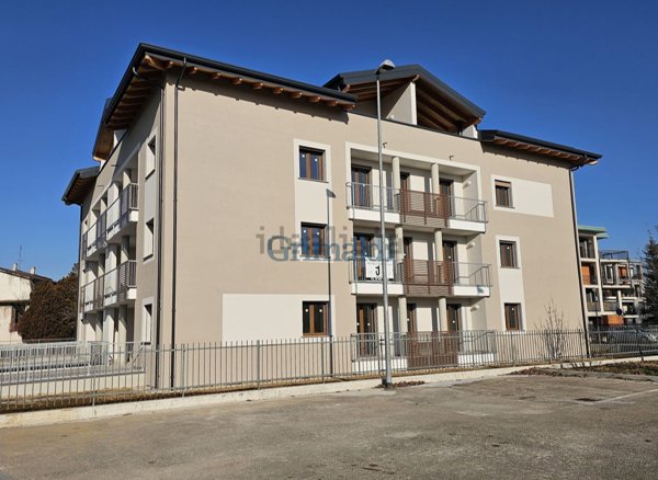 appartamento in vendita a Casorate Primo