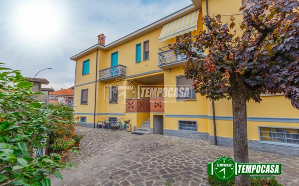 appartamento in vendita a Casorate Primo