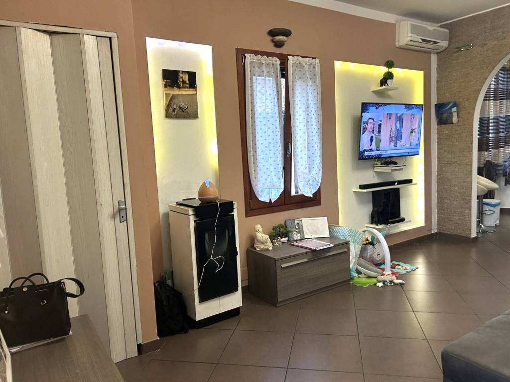 appartamento in vendita a Casorate Primo