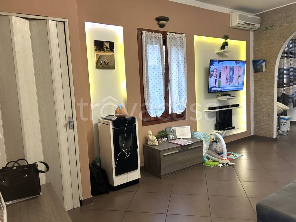 appartamento in vendita a Casorate Primo