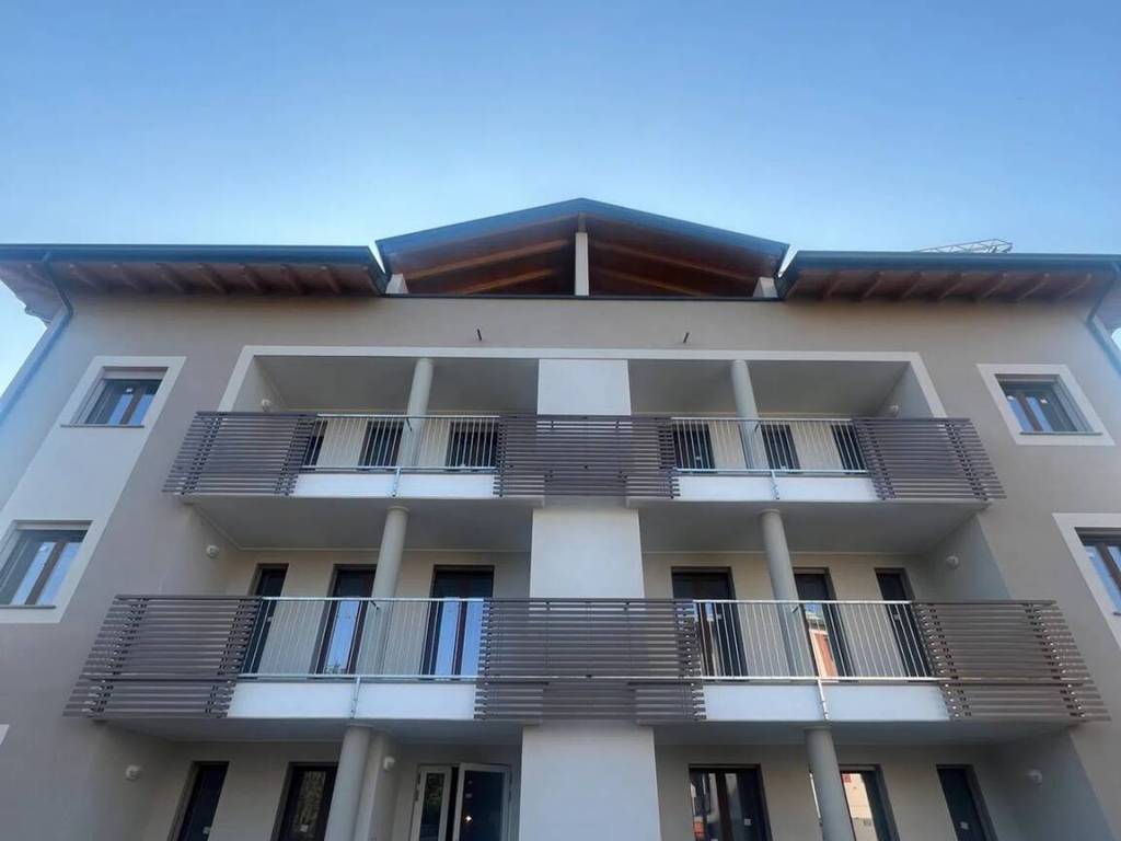 appartamento in vendita a Casorate Primo