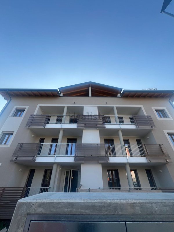 appartamento in vendita a Casorate Primo