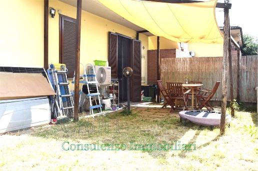 appartamento in vendita a Casorate Primo