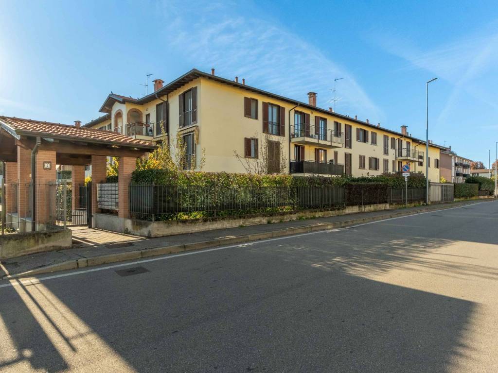 appartamento in vendita a Casorate Primo