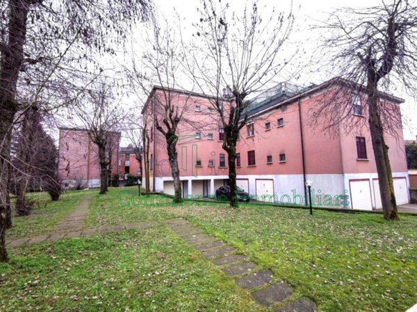 appartamento in vendita a Casorate Primo