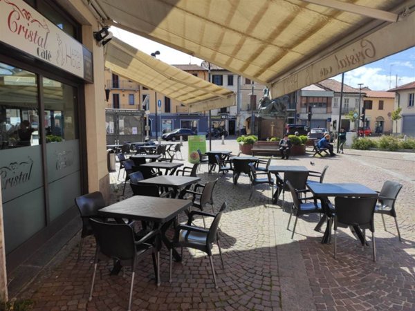 negozio in vendita a Casorate Primo