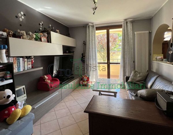 appartamento in vendita a Casorate Primo