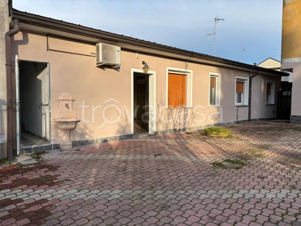 appartamento in vendita a Casorate Primo