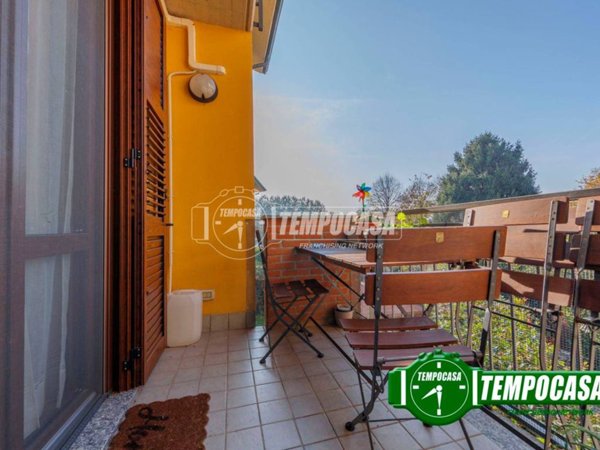 appartamento in vendita a Casorate Primo