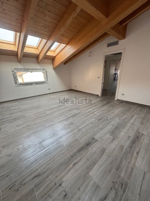 appartamento in vendita a Casorate Primo