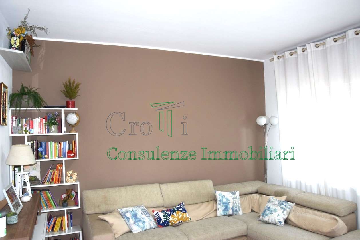 appartamento in vendita a Casorate Primo