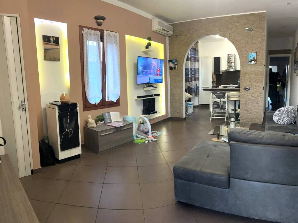 appartamento in vendita a Casorate Primo