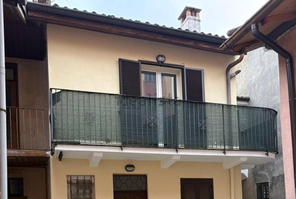 appartamento in vendita a Casorate Primo