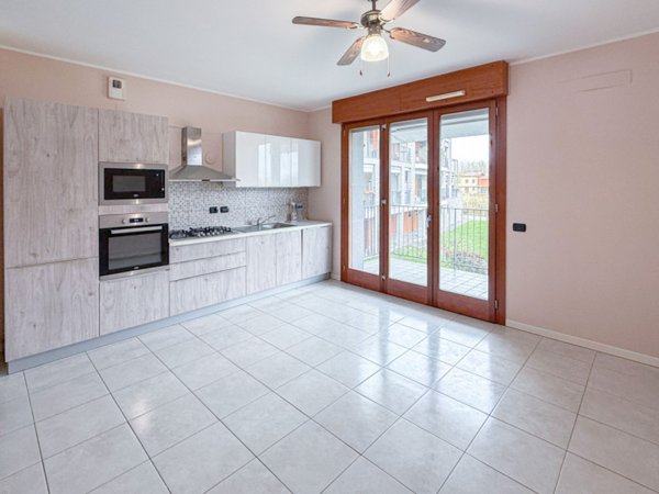 appartamento in vendita a Casorate Primo