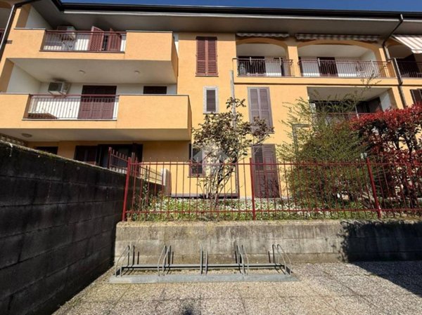appartamento in vendita a Casorate Primo
