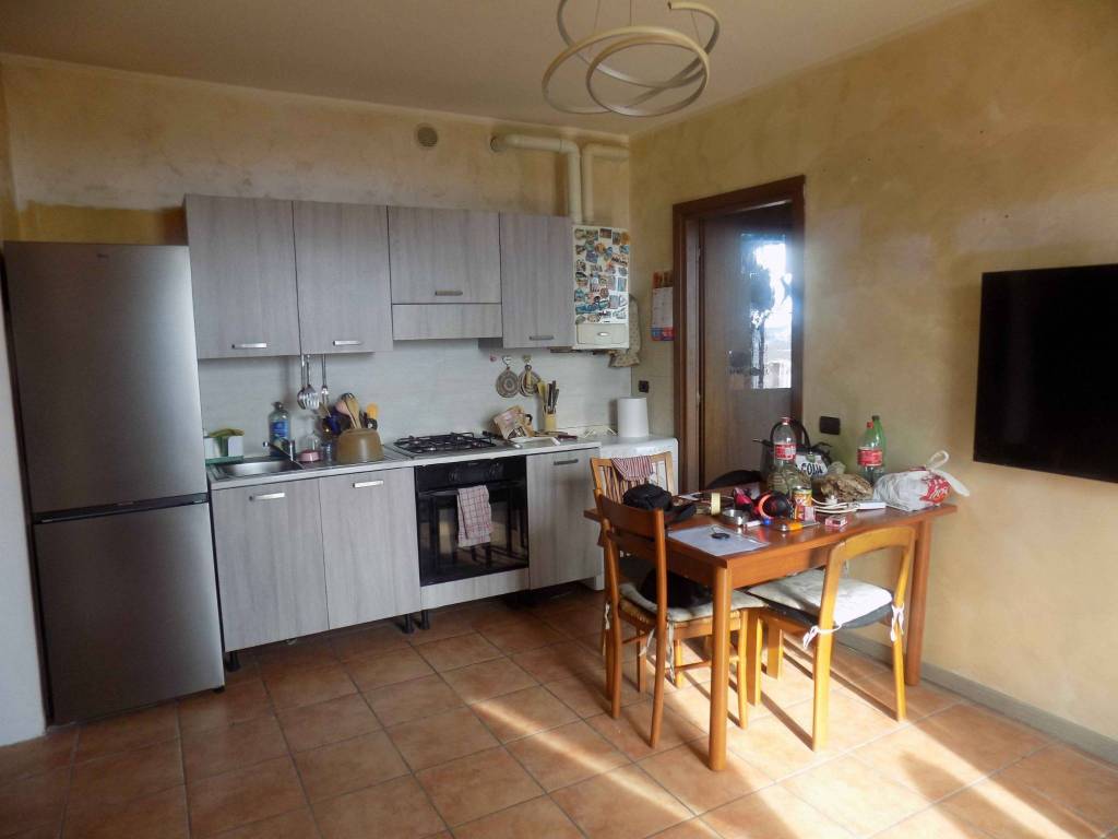 appartamento in vendita a Casorate Primo