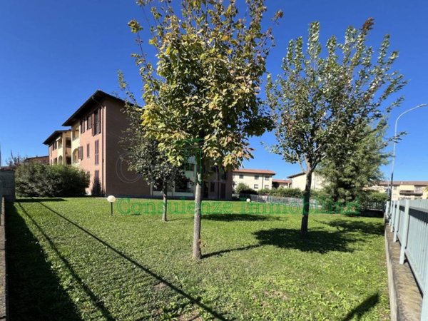 appartamento in vendita a Casorate Primo
