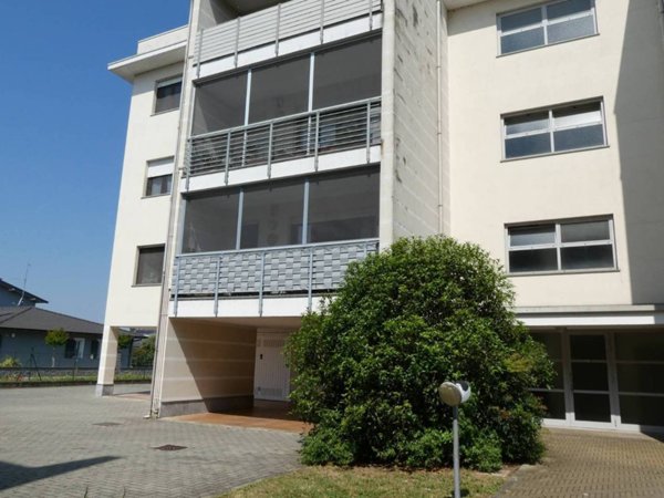 appartamento in vendita a Casorate Primo
