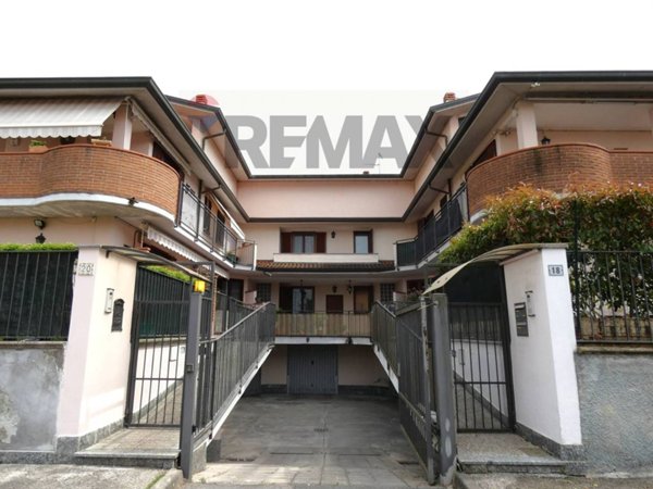 appartamento in vendita a Casorate Primo