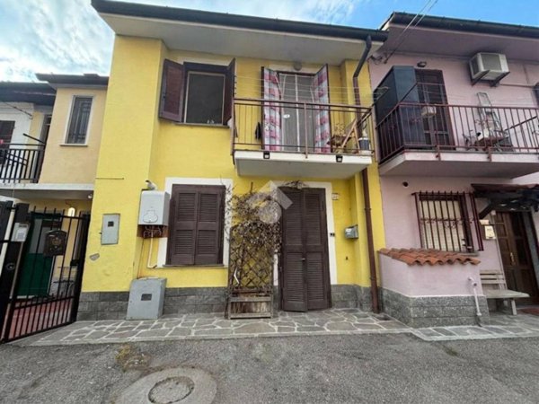 appartamento in vendita a Casorate Primo