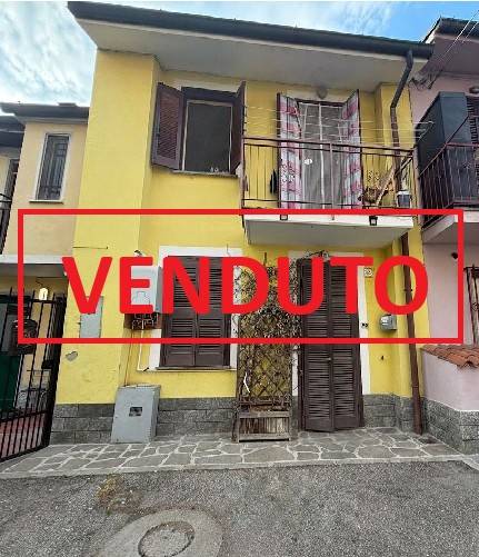 appartamento in vendita a Casorate Primo
