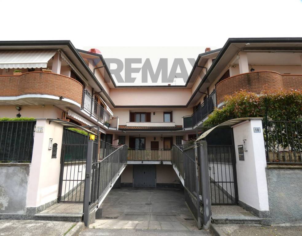 appartamento in vendita a Casorate Primo