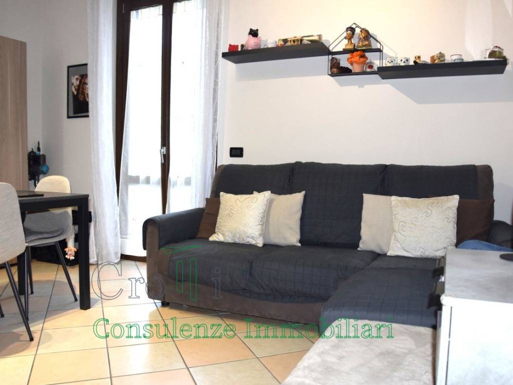 appartamento in vendita a Casorate Primo