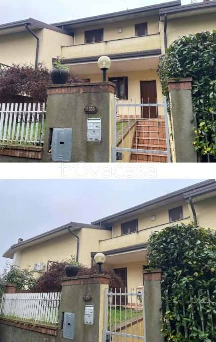 casa indipendente in vendita a Casorate Primo