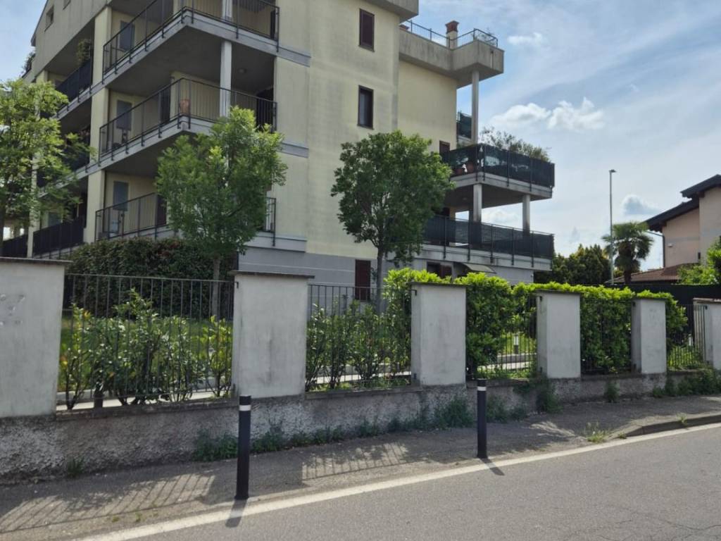 appartamento in vendita a Casorate Primo