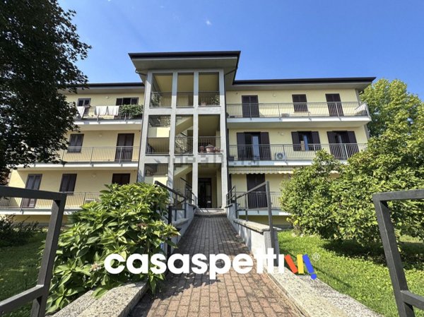 appartamento in vendita a Casorate Primo