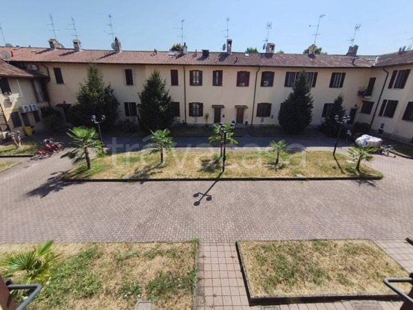 appartamento in vendita a Casorate Primo