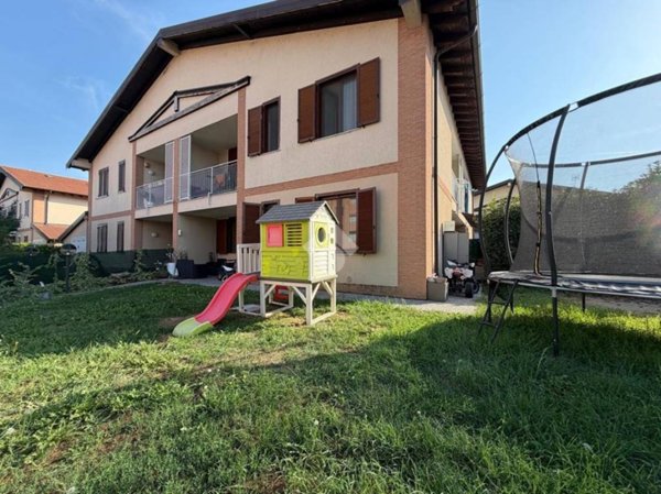 appartamento in vendita a Casorate Primo