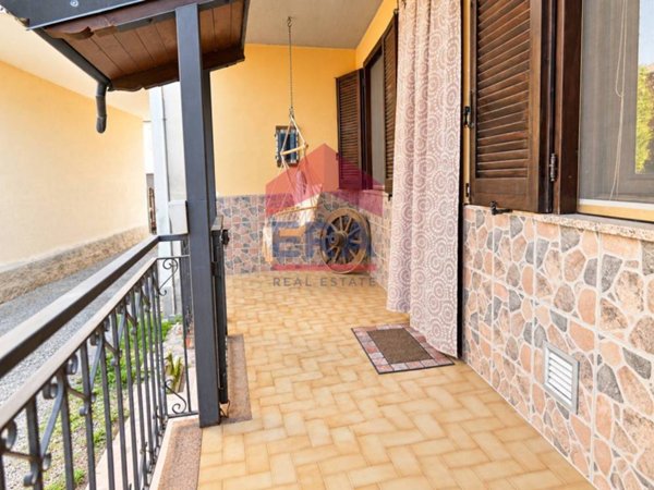 casa indipendente in vendita a Casorate Primo