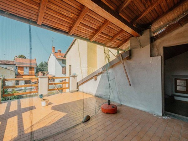 intera palazzina in vendita a Cassolnovo