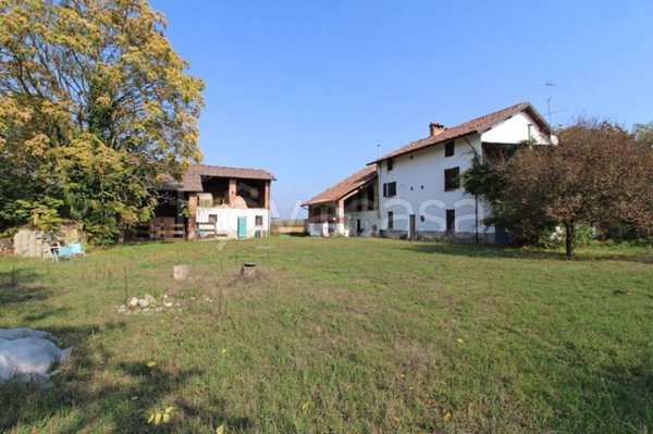 casa indipendente in vendita a Cassolnovo