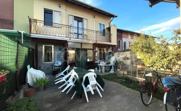 casa indipendente in vendita a Cassolnovo
